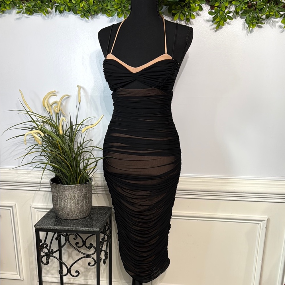 Elegant Black Ruched Dress